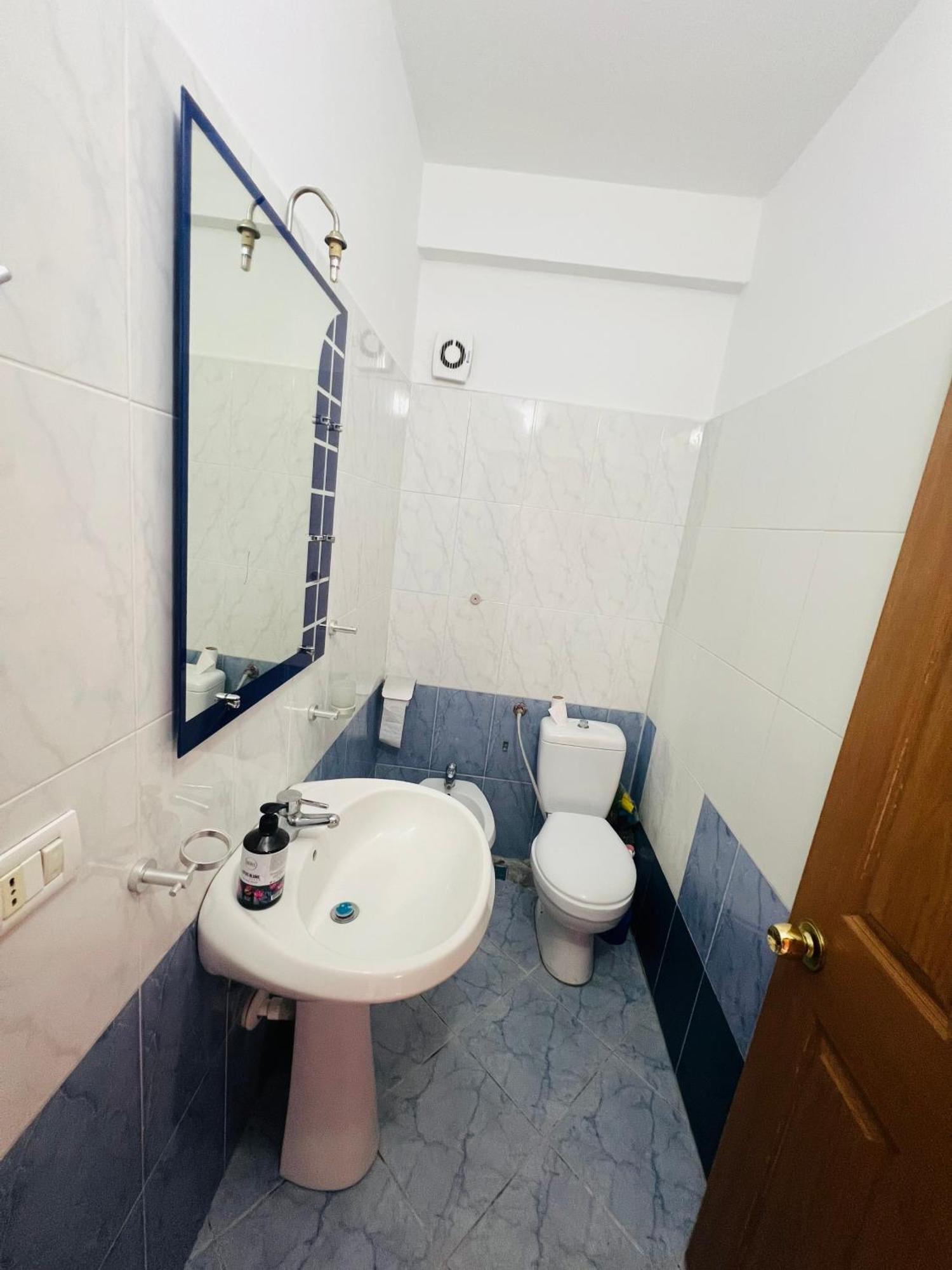 Lovely 3-Bedroom Rental Unit In Durrës 외부 사진